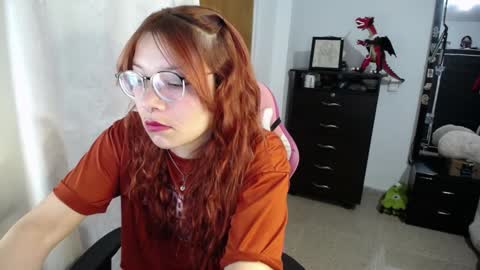 Snapshot of _dulcefox_ chatting on 01-03-25, 12:19 Abbye online show from 01-03-25, 12:19