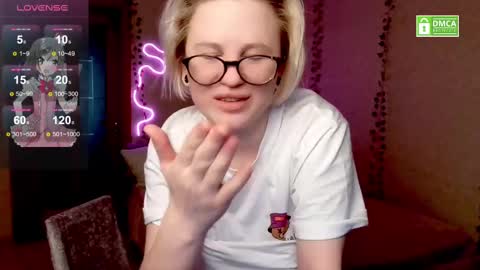 chloue and Gretta online show from 02-09-25, 09:49