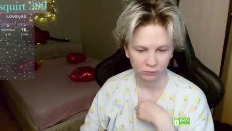 chloue and Gretta online show from 02-25-26, 08:24