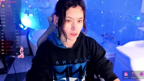 _emily__strike_ online show from 10-06-25, 10:02