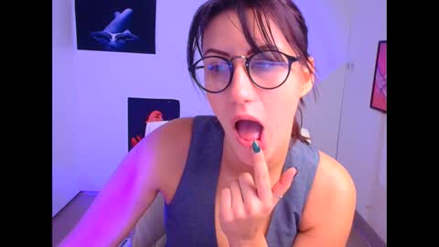 Emma online show from 01-18-25, 02:12