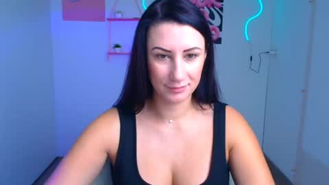 Emma online show from 10-12-25, 06:01