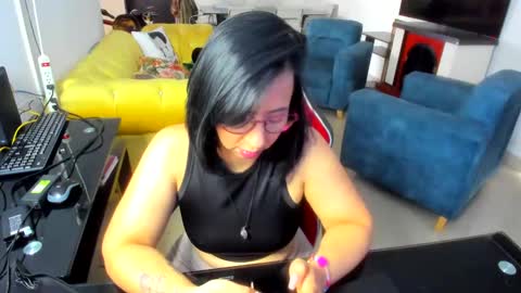 Emma online show from 01-24-25, 09:05