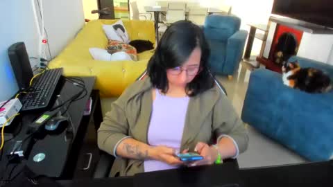 Emma online show from 01-26-25, 08:02