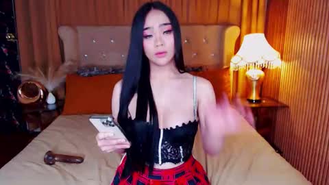 _empressvalerie_ online show from 11-25-25, 02:00