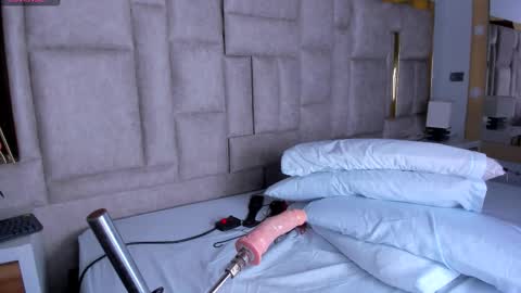 _eris_rose online show from 11-05-25, 07:25