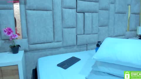 _eris_rose online show from 11-18-25, 07:07