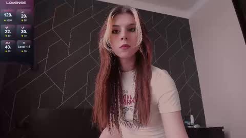 Snapshot of _eva_pleasure_ chatting on 01-17-26, 07:35 Eva online show from 01-17-26, 07:35