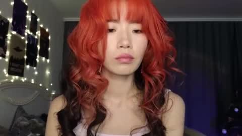 Snapshot of _eve____ chatting on 02-14-25, 10:59 EveEva online show from 02-14-25, 10:59