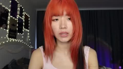 Snapshot of _eve____ chatting on 02-16-25, 05:48 EveEva online show from 02-16-25, 05:48