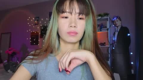 EveEva online show from 11-14-25, 02:32