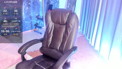 Snapshot of _f_r_a_u_ chatting on 12-30-24, 04:09  F R A U  online show from 12-30-24, 04:09