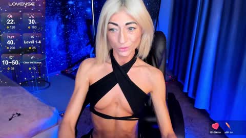 Snapshot of _f_r_a_u_ chatting on 01-05-25, 04:14  F R A U  online show from 01-05-25, 04:14