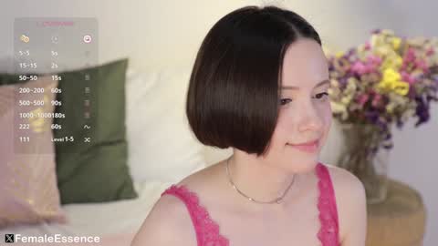 Essie  online show from 12-02-24, 12:19