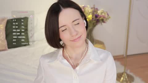 Essie  online show from 12-20-24, 11:58