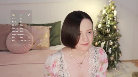 Essie  online show from 01-11-25, 12:33