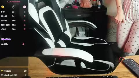 Alis online show from 12-12-24, 05:26