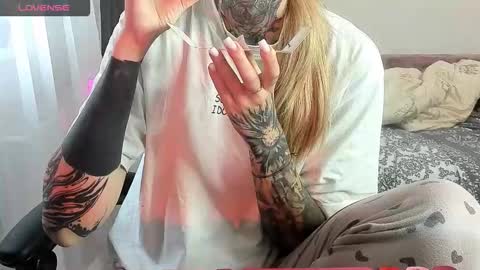 Alis online show from 09-30-25, 09:25