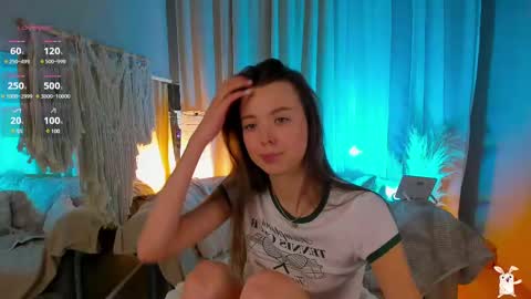 Snapshot of _fluffybunny_ chatting on 02-27-25, 02:32 Goldy Grace online show from 02-27-25, 02:32