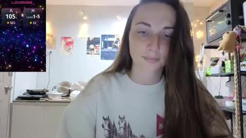 Snapshot of _goddessaurora chatting on 11-02-25, 01:24 Goddess Aurora online show from 11-02-25, 01:24