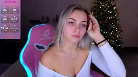 _gravity online show from 12-18-25, 09:21