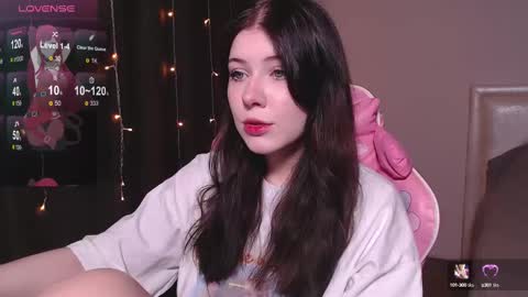 Tori online show from 02-15-25, 09:38