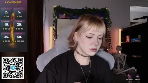 Tori online show from 04-06-26, 08:15