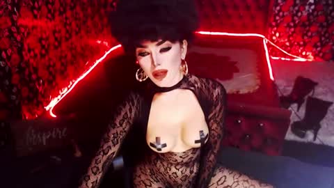 Snapshot of _hailyourqueenx chatting on 01-13-25, 10:13 GoDDess  Chloe online show from 01-13-25, 10:13