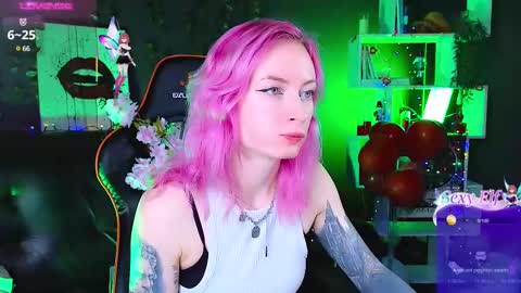 Helen Carter 3  Next stream   2330 MSC online show from 02-18-25, 08:47