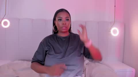 Darlis  online show from 11-28-25, 07:49