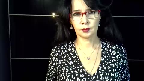 Snapshot of _imany_ chatting on 02-26-26, 02:16 _imany_ online show from 02-26-26, 02:16