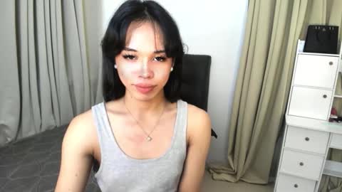 Snapshot of _imwithyou69_ chatting on 10-30-25, 07:54 yanie online show from 10-30-25, 07:54