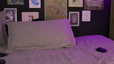 Irene    online show from 12-14-25, 02:28