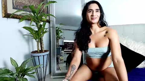 Snapshot of _jade_2 chatting on 03-05-25, 11:38 Jade  online show from 03-05-25, 11:38