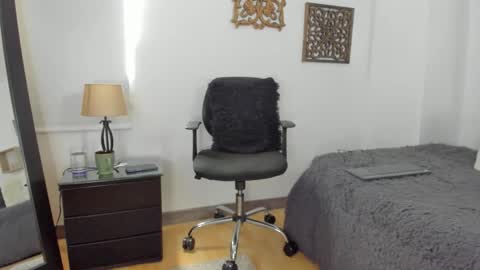 Jeniffer hot online show from 09-13-25, 03:34