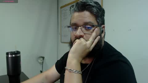 _jeremmy_ online show from 04-23-26, 05:08