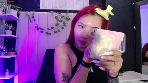 Snapshot of _johana18 chatting on 01-09-25, 01:56 Mia online show from 01-09-25, 01:56