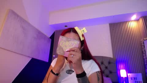 Snapshot of _johana18 chatting on 01-16-25, 12:53 Mia online show from 01-16-25, 12:53