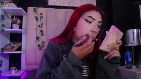 Snapshot of _johana18 chatting on 02-05-25, 04:58 Mia online show from 02-05-25, 04:58