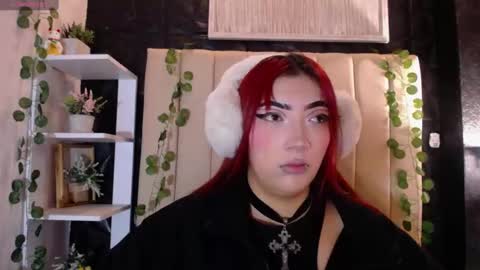 Snapshot of _johana18 chatting on 02-22-25, 03:58 Mia online show from 02-22-25, 03:58