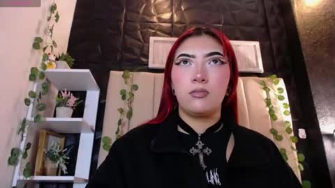 Snapshot of _johana18 chatting on 02-22-25, 10:09 Mia online show from 02-22-25, 10:09