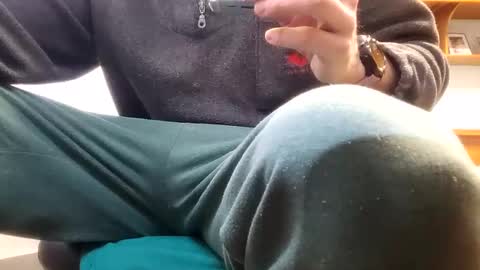 Snapshot of _julian_69 chatting on 01-12-25, 09:40 Jonnhy online show from 01-12-25, 09:40