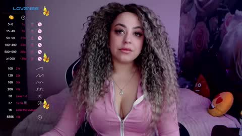 _just_a_queen_3 online show from 12-14-24, 10:34