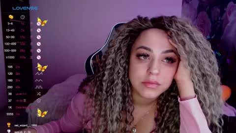 _just_a_queen_3 online show from 12-14-24, 09:24