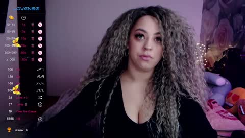 _just_a_queen_3 online show from 02-14-25, 09:45