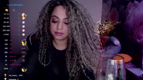 _just_a_queen_3 online show from 02-21-25, 08:49