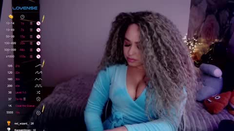 _just_a_queen_3 online show from 02-22-25, 06:30