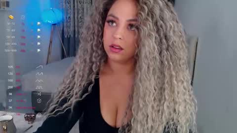 _just_a_queen_3 online show from 10-17-25, 05:04