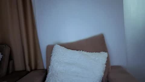 _just_a_simple_girl online show from 01-12-26, 01:49