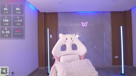    ---  online show from 01-09-25, 04:08